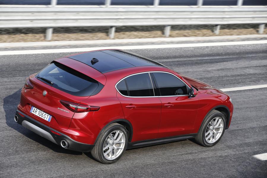  Alfa Romeo Stelvio (949) 2017 года  (WW) (фото 36 из 114)